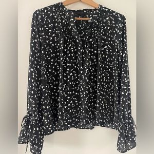 JCREW black and white top